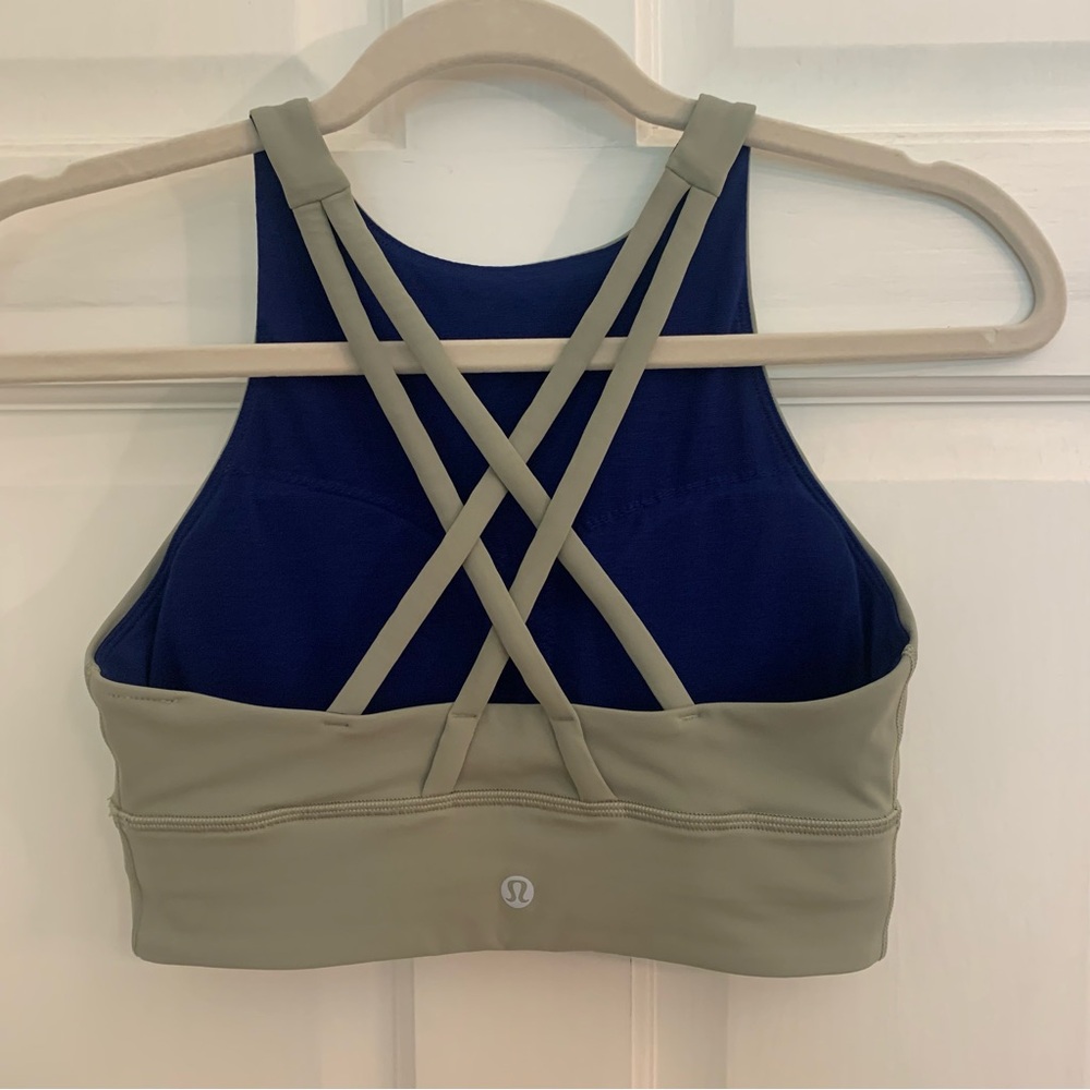 Lululemon Athletica Sage Green High Neck Sports Bra size 6 - Picture 2 of 3